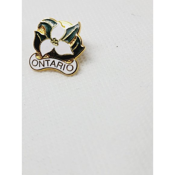 Ontario Floral Pin - Embrace the Beauty of Ontario with Our Exquisite Floral Pin - Picture 6 of 16
